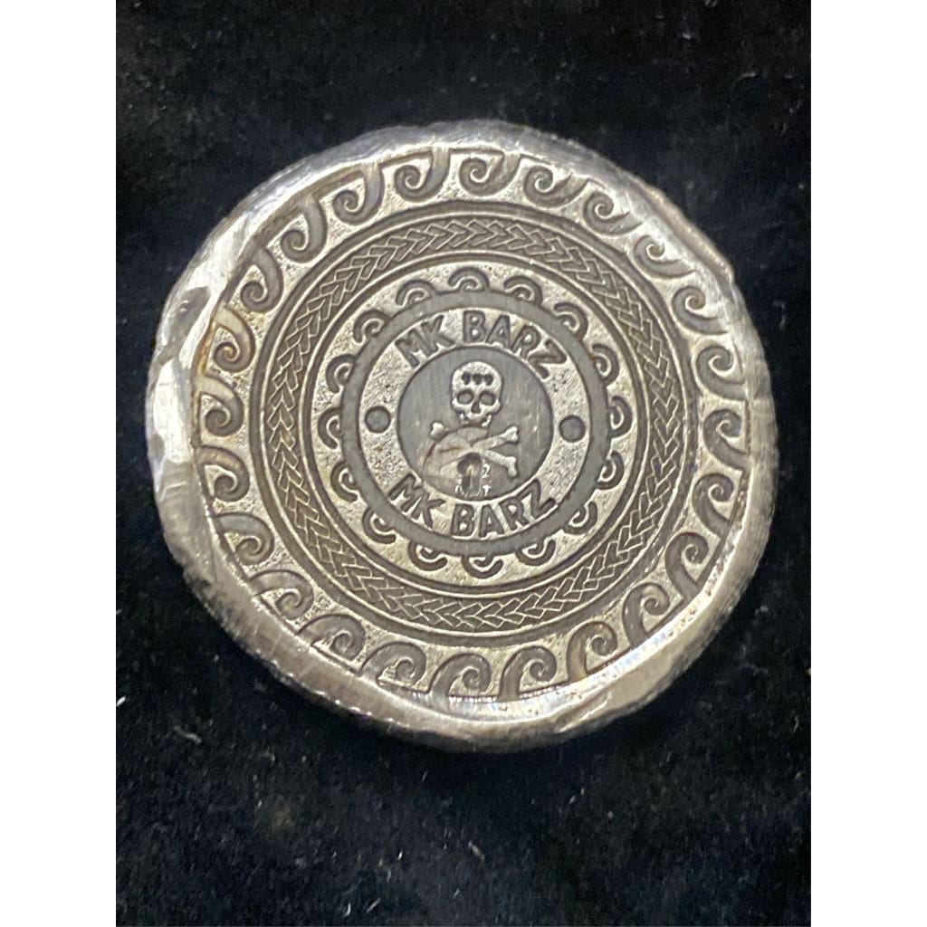 MK BARZ” Gas Mask Nu “ round 999 FS 1 Troy ounce