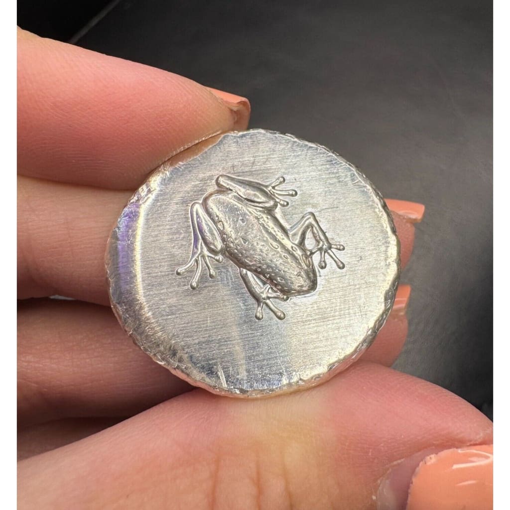 .5 oz MK BarZ ’Froggy’ Hand Poured Round.999 FS