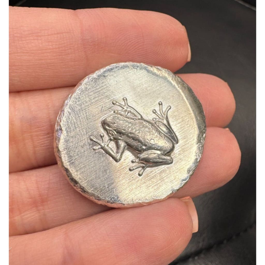 .5 oz MK BarZ ’Froggy’ Hand Poured Round.999 FS