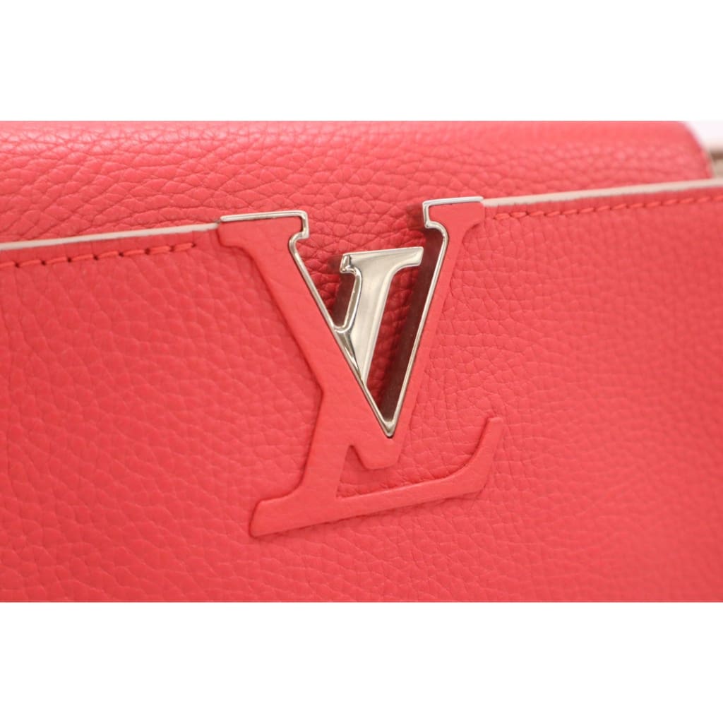 Louis Vuitton Capucines MM Fuchsia Pink - pink / Leather / shoulder bag
