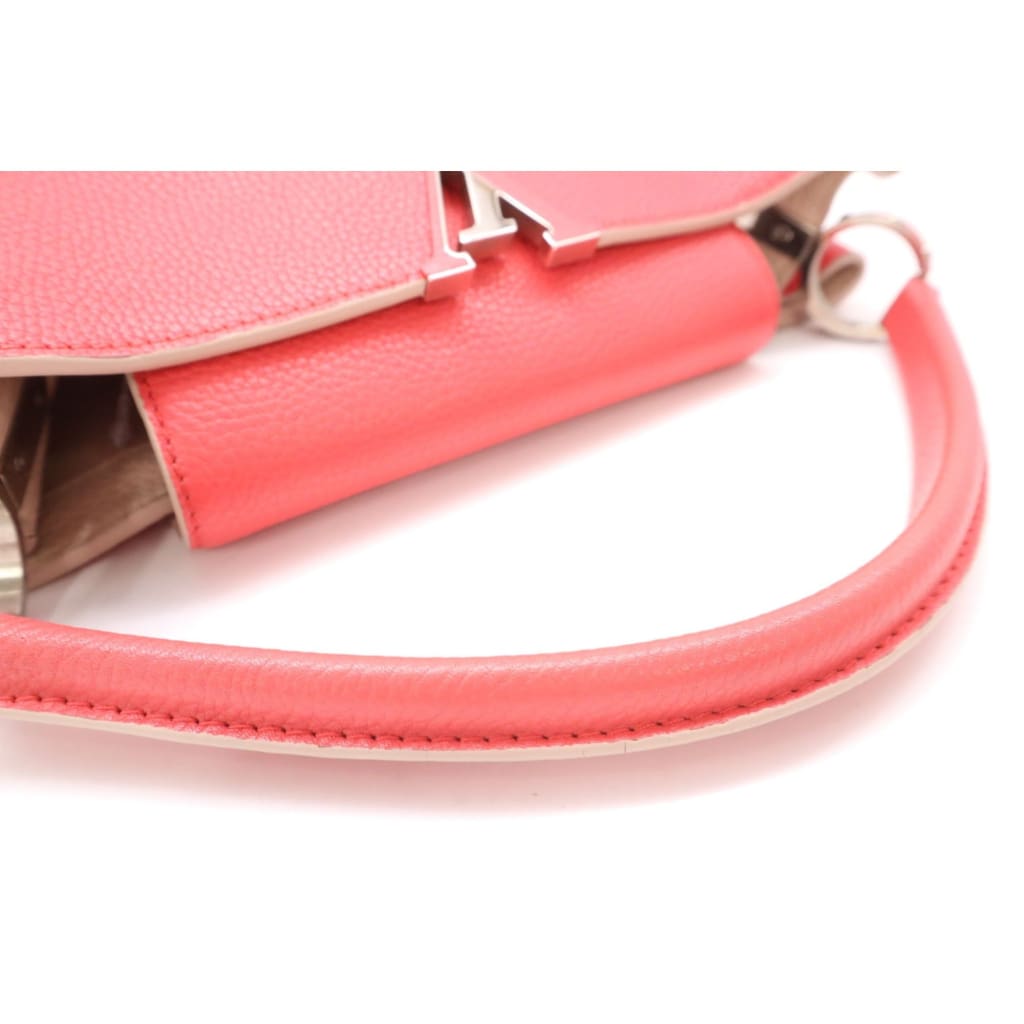 Louis Vuitton Capucines MM Fuchsia Pink - pink / Leather / shoulder bag