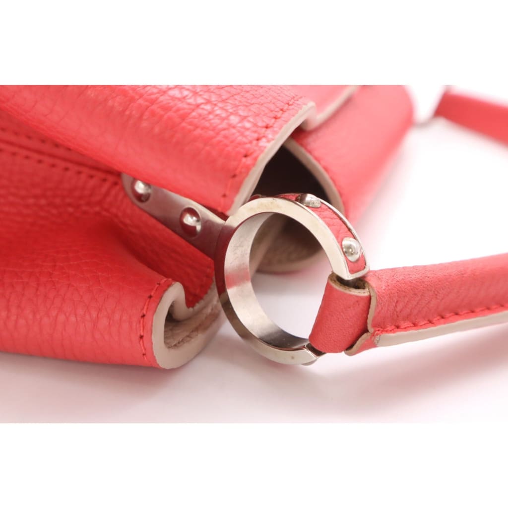 Louis Vuitton Capucines MM Fuchsia Pink - pink / Leather / shoulder bag