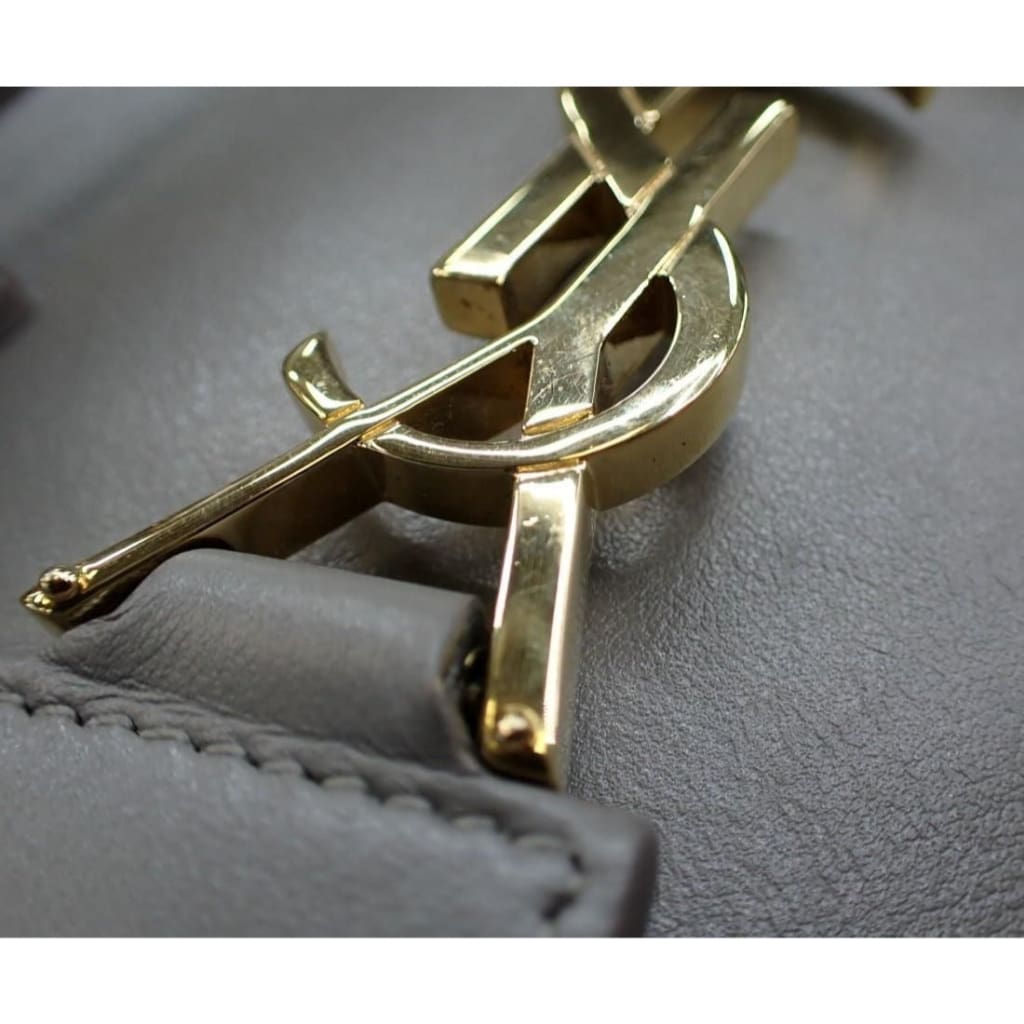 YSL Saint Laurent Gray Leather Baby Cabas 2-way Bag - Gray / Leather / Top handle bag