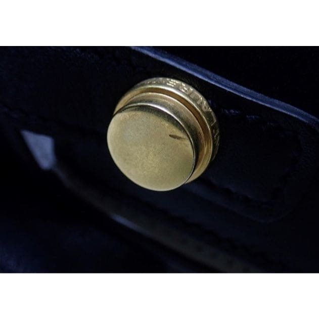 YSL Yves Saint Laurent Classic Lulu Crossbody Bag - black / Leather / crossbody