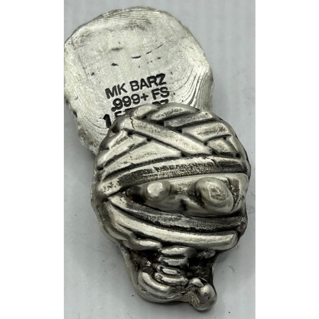 1.5 Oz MK BarZ Mummy Jr. Hand Poured.999 FS