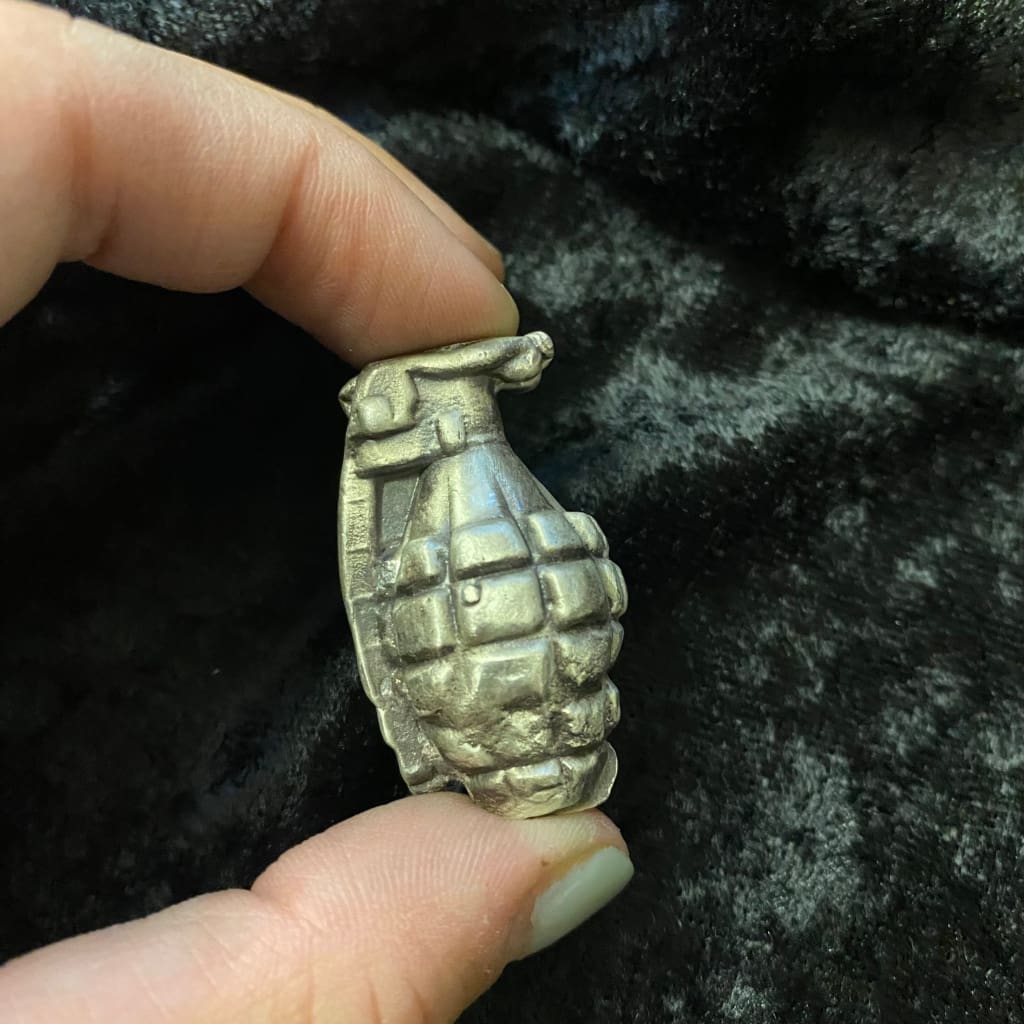 @1.9 Oz MK BarZ 3D Deadly Grenade Statue Hand Poured.999 FS Bar