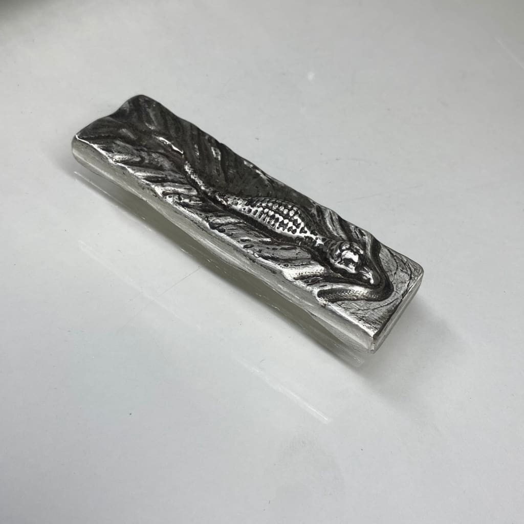 5 Troy Oz. MK BarZ Glide of The Gator- Silver Alligator Hand Poured bar.999 FS