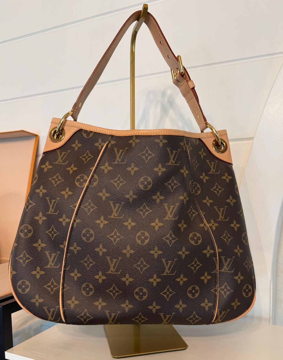 Louis Vuitton Monogram Galleria GM