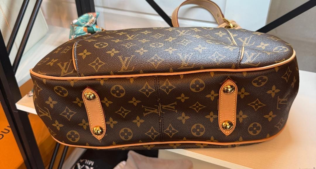 Louis Vuitton Monogram Galleria GM
