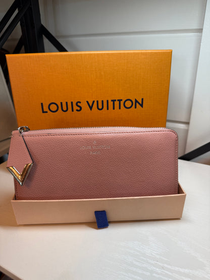 Louis Vuitton Taurillon Porte feuille comet wallet