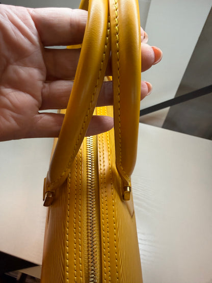 Louis Vuitton Epi Jasmine Yellow