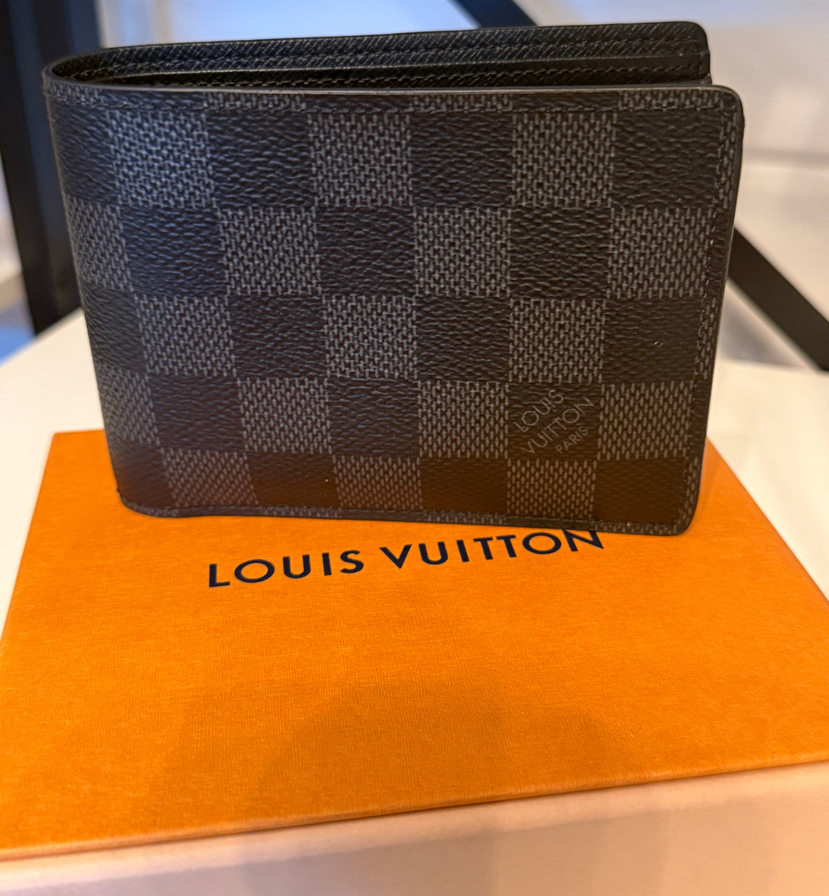 Louis Vuitton Damier Black & Gray Mens Bi-Fold Wallet