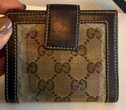 Gucci GG Supreme Sherry Line Bow Bifold Wallet