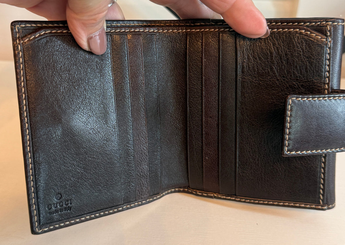 Gucci GG Supreme Sherry Line Bow Bifold Wallet