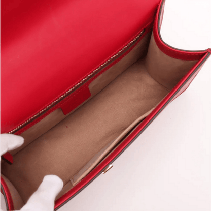 Gucci Sylvie Leather Shoulder bag Red