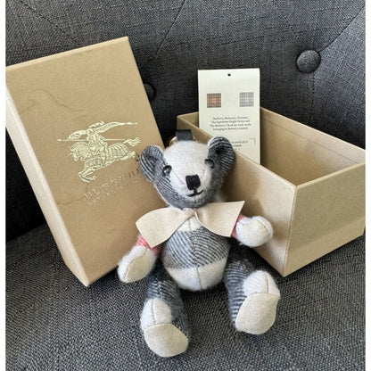 Burberry Thomas Check Teddy Bear Charm NWB (MSRP $330) - Stone / cashmere / Keychain