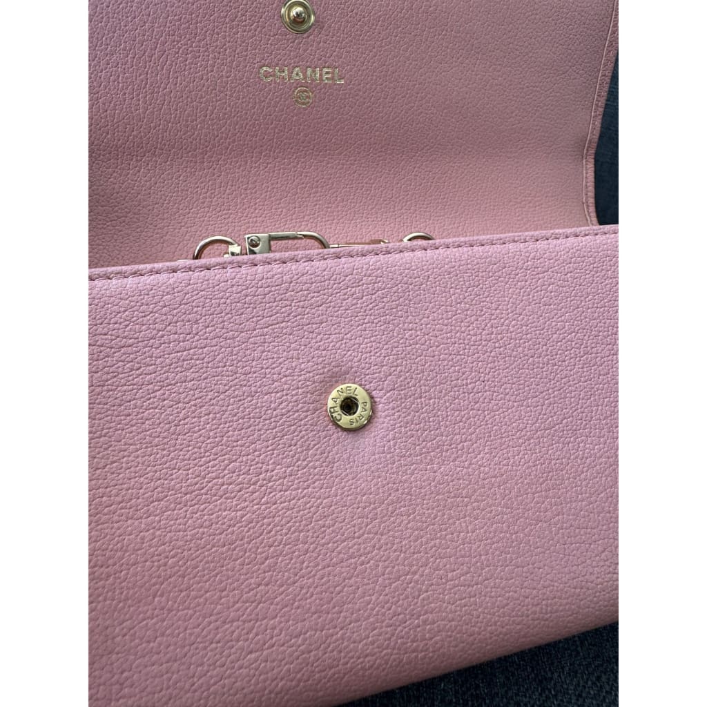 Chanel Camellia Pink Long Wallet With COA Aftermarket Chain and Box - Long Wallet / Pink / Leather