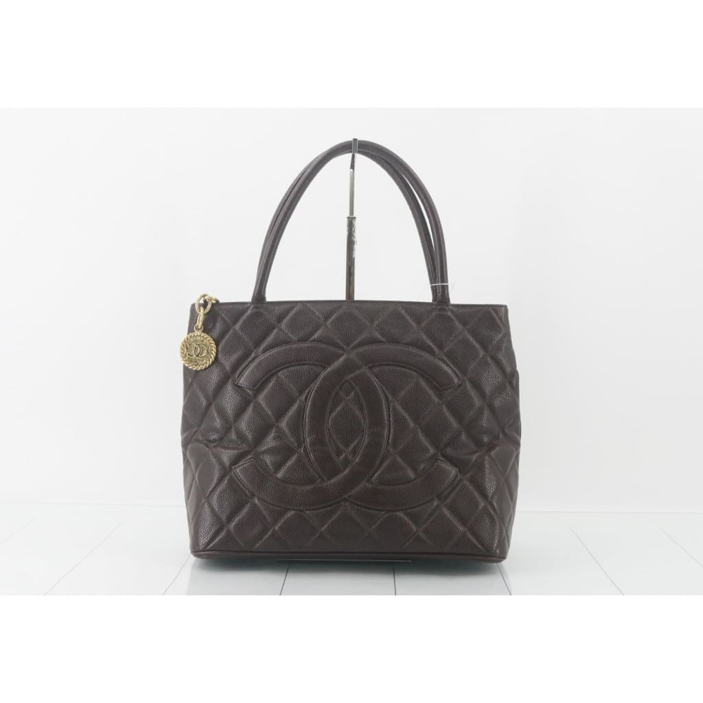CHANEL Caviar Quilted Medallion Tote Brown - brown / leather / Tote