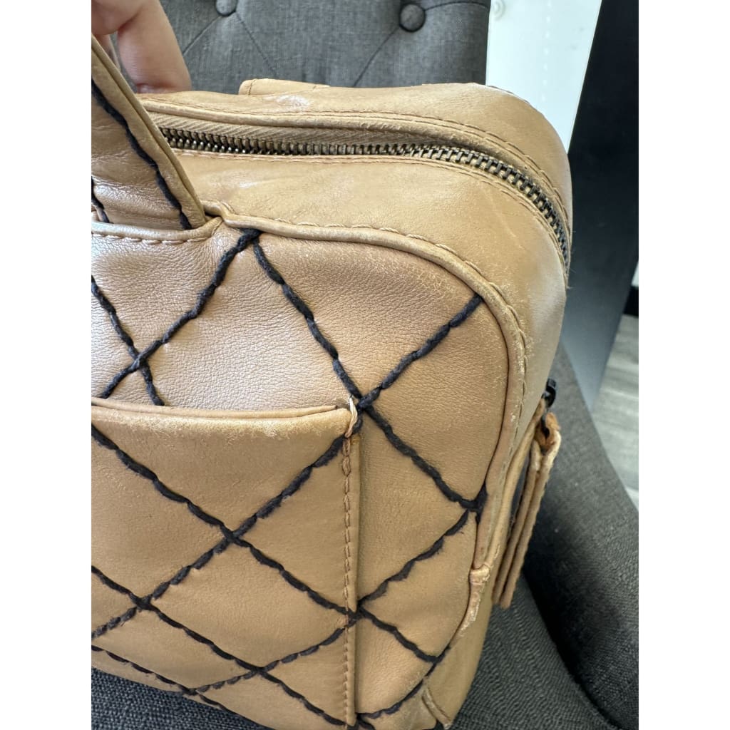 CHANEL Vintage Wildstitch Leather Tote Bag - Camel / Leather