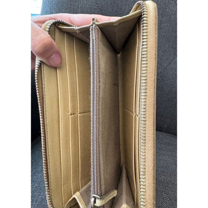 FENDI Gold Zippy Wallet (MSRP $850 + ) - Gold / Zip-Around