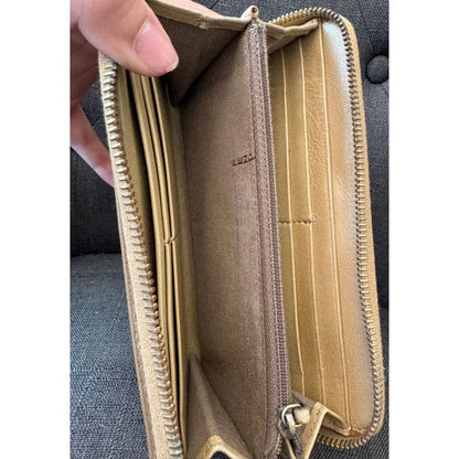 FENDI Gold Zippy Wallet (MSRP $850 + ) - Gold / Zip-Around