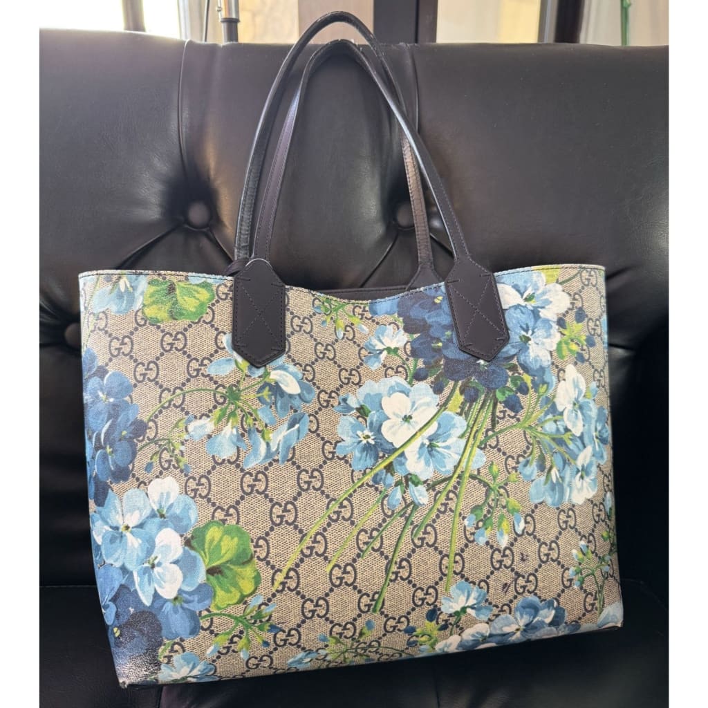 Gucci Blooms Blue Floral GG Supreme Tote Small - blue / canvas / Tote