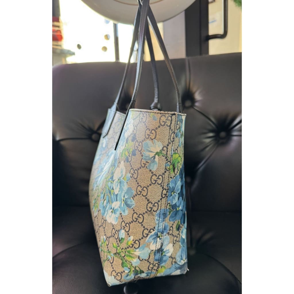 Gucci Blooms Blue Floral GG Supreme Tote Small - blue / canvas / Tote