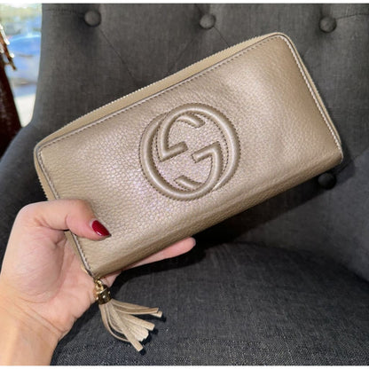 Gucci Gold Soho Zippy Wallet - Long Wallet / Gold / Leather