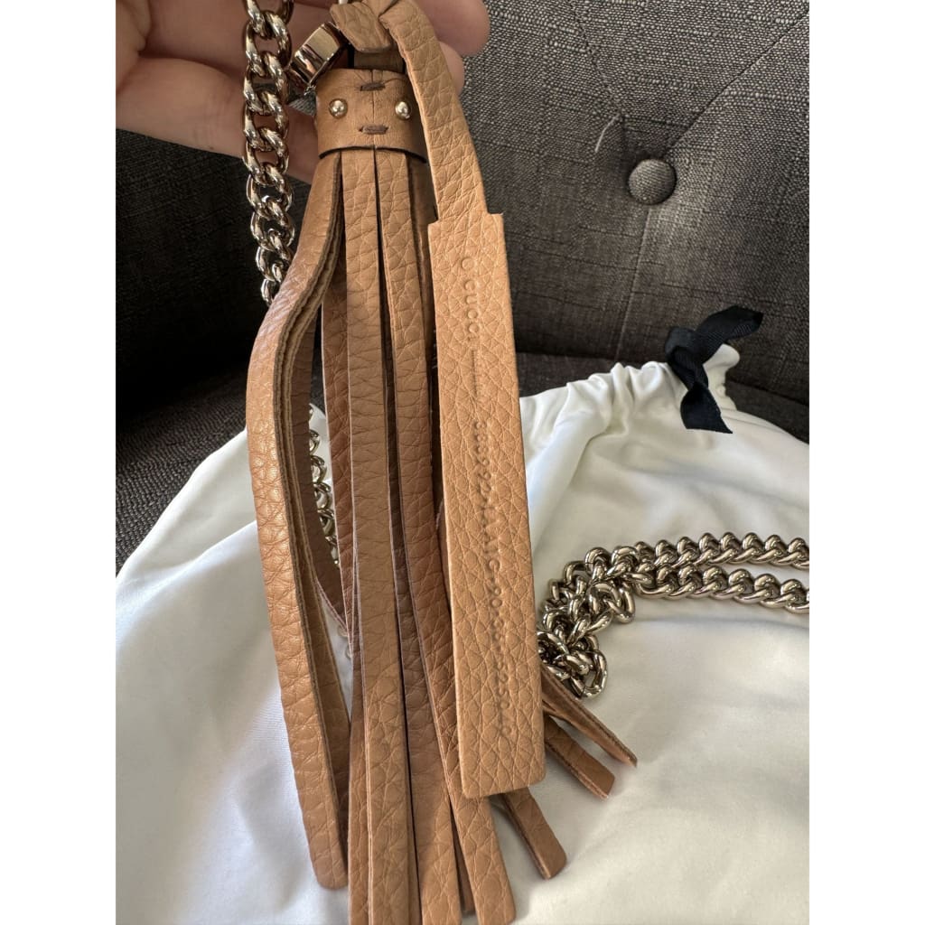 Gucci Leather Fringe Chain Belt NWT - 44.5 inches / tan / metal and leather