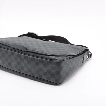Louis Vuitton Black Damier Graphite Daniel GM Crossbody Messenger - Black / Coated Canvas / Crossbody