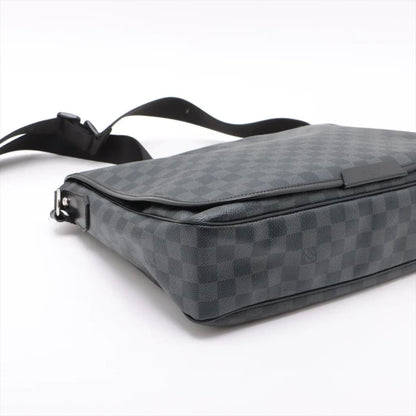 Louis Vuitton Black Damier Graphite Daniel GM Crossbody Messenger - Black / Coated Canvas / Crossbody