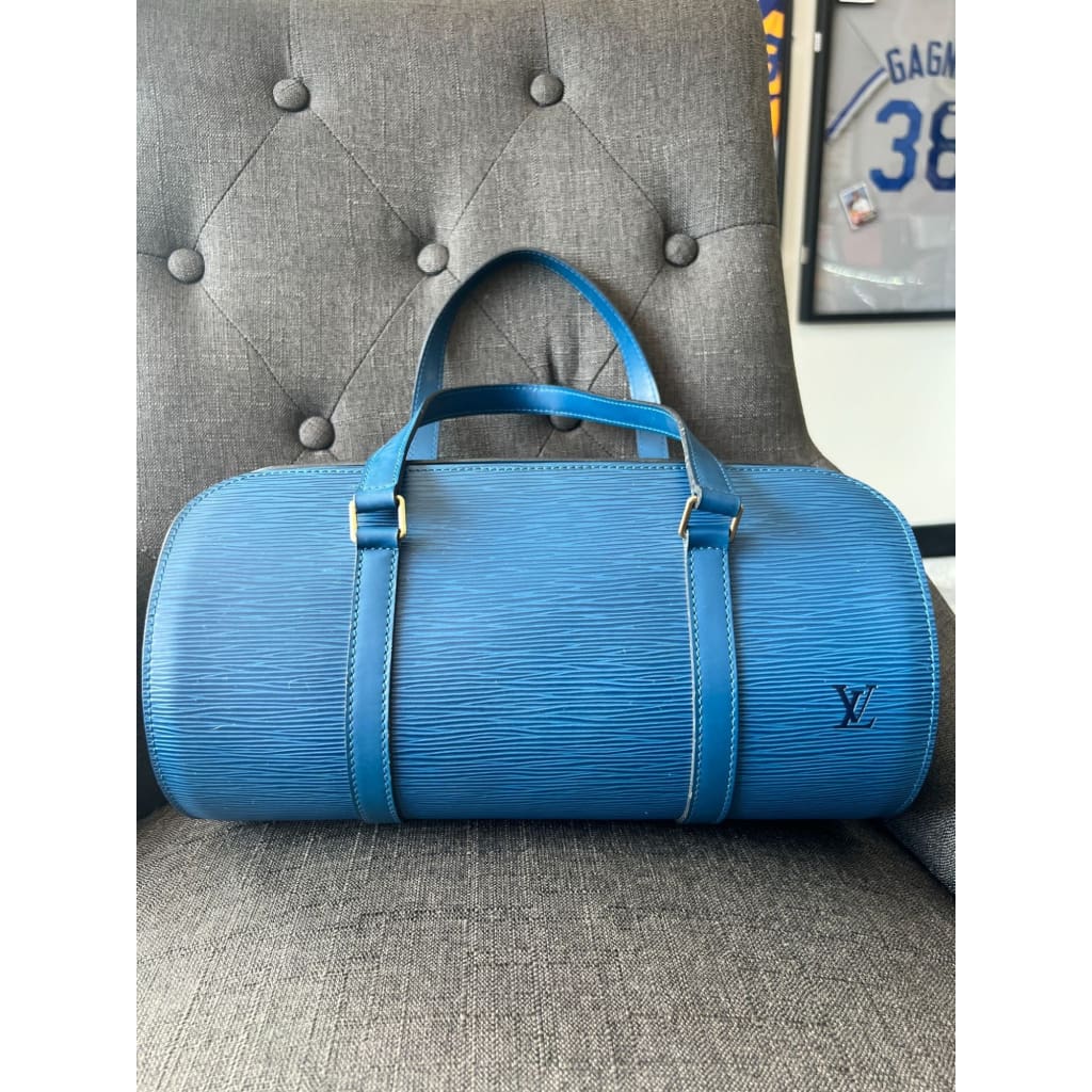 LOUIS VUITTON Blue Epi Soufflot Toledo Shoulder Bag with Mini Pouch MK BARZ AND BULLION