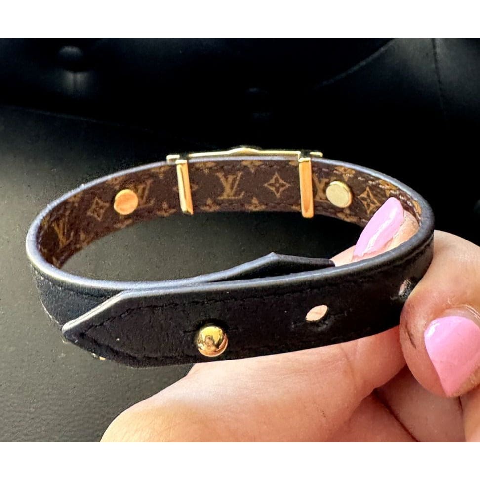 LOUIS VUITTON Dauphine Leather Monogram Reversible Bracelet - Black / Leather / Wrap