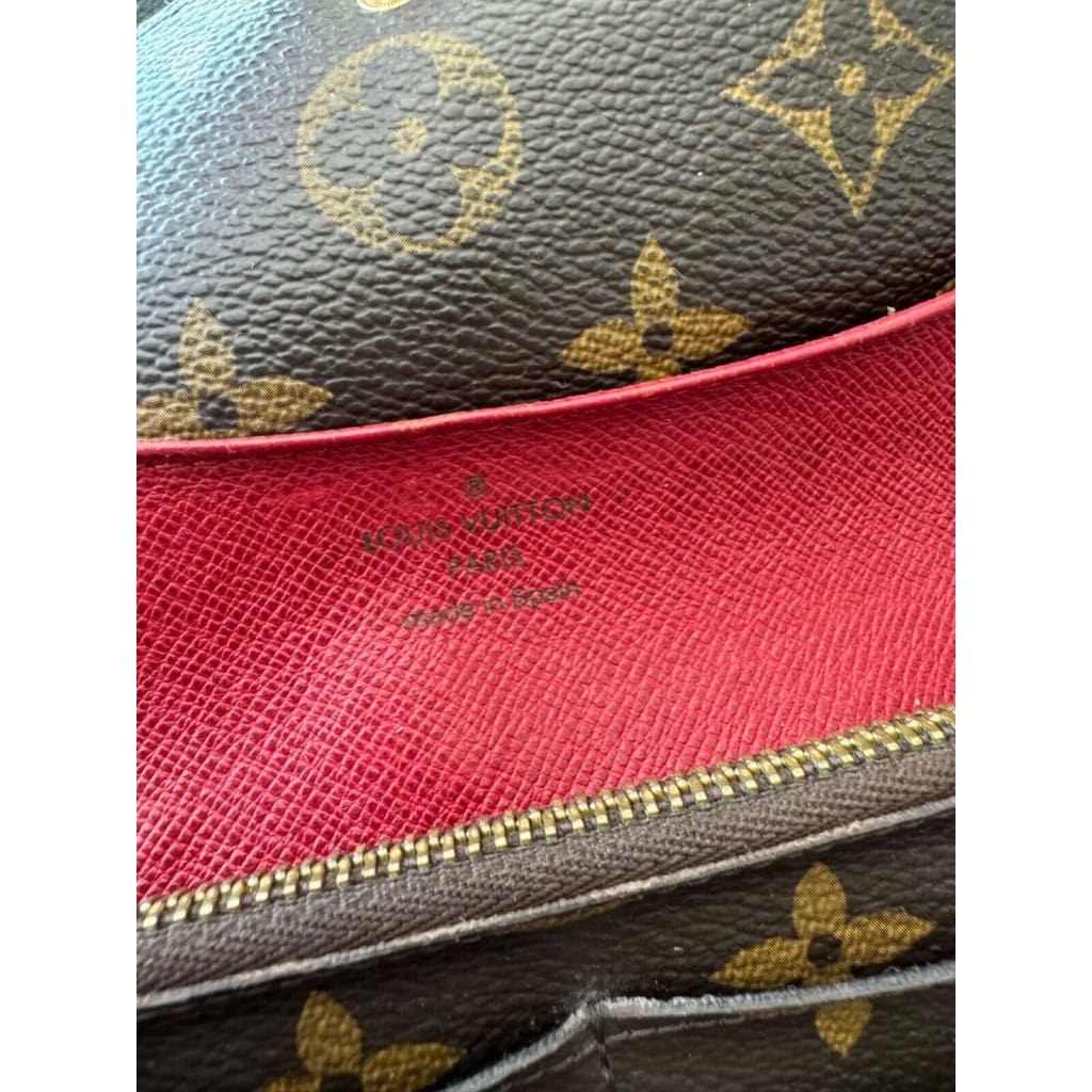 LOUIS VUITTON Emilie Monogram Fuchsia Long Wallet (MSRP $585) - Brown / Leather / long wallet