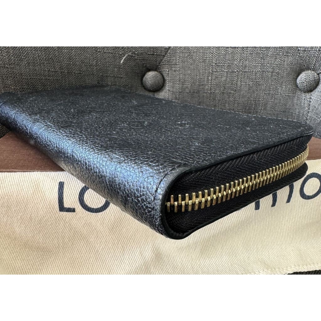 LOUIS VUITTON Empreinte Black Leather Zippy Wallet With Box and Dustbag - Long Wallet / black / leather