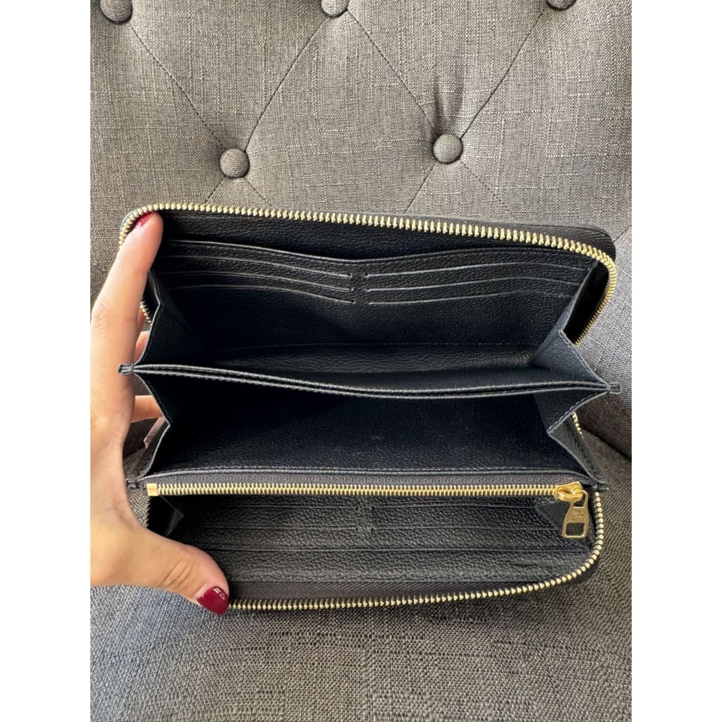 LOUIS VUITTON Empreinte Black Leather Zippy Wallet With Box and Dustbag - Long Wallet / black / leather