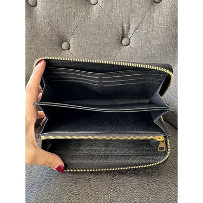 LOUIS VUITTON Empreinte Black Leather Zippy Wallet With Box and Dustbag - Long Wallet / black / leather