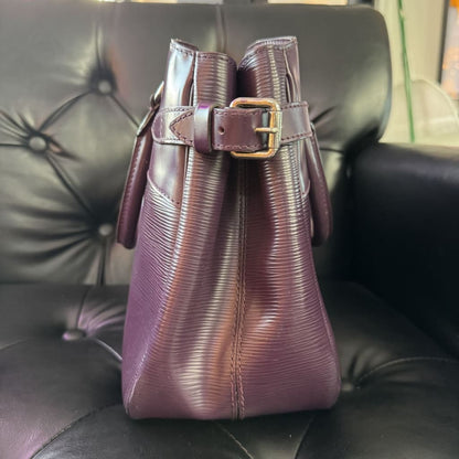 LOUIS VUITTON Epi Purple Passy PM Bag - PM / Purple / leather