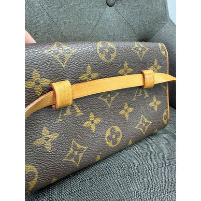 Louis Vuitton Florentine Pochette Waist Bag - Leather / Belt Bag & Fanny Pack