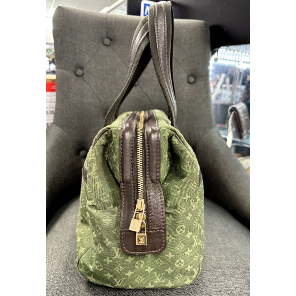 LOUIS VUITTON Josephine GM Green and Brown Canvas Tote Bag (MSRP $1,080) - Large / Patent Leather / Top Handle Bag