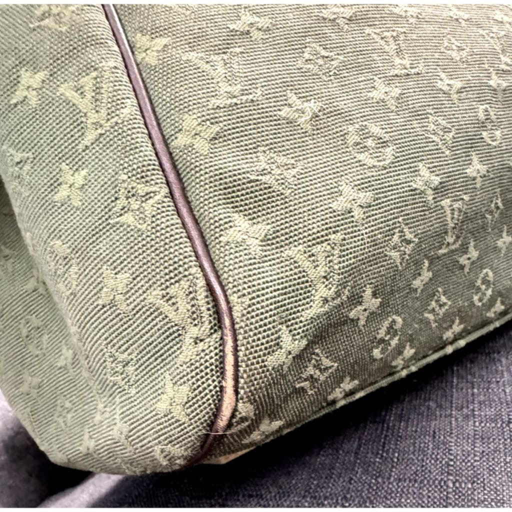 LOUIS VUITTON Josephine GM Green and Brown Canvas Tote Bag (MSRP $1,080) - Large / Patent Leather / Top Handle Bag