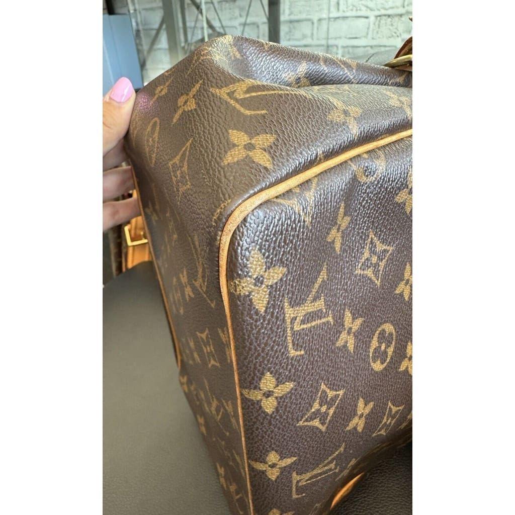 LOUIS VUITTON Monogram Batignolles Vertical (MSRP $1030 + ) - Small / Leather / Top Handle Bag