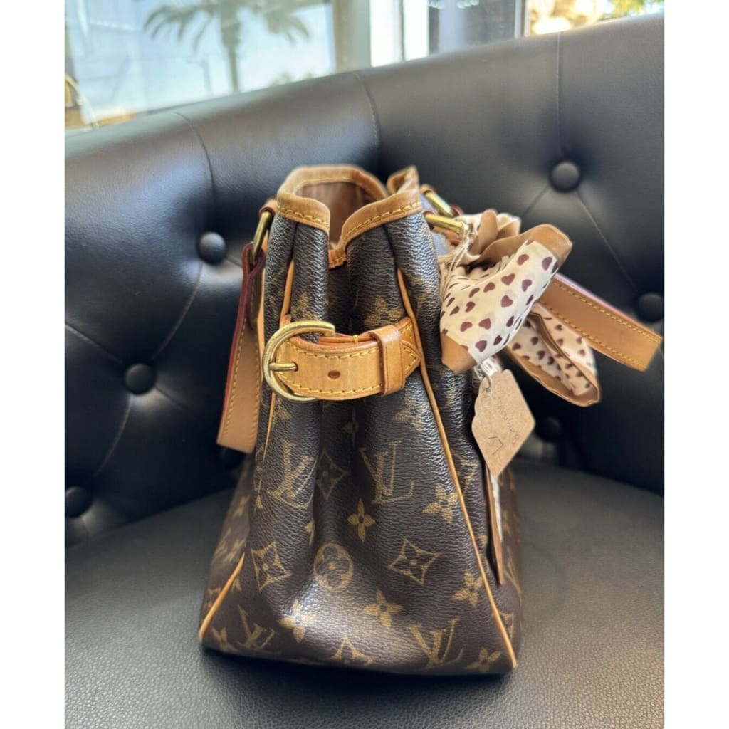 LOUIS VUITTON Monogram Batignolles Vertical (MSRP $1030 + ) - Small / Leather / Top Handle Bag