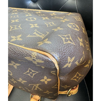 LOUIS VUITTON Monogram Batignolles Vertical (MSRP $1030 + ) - Small / Leather / Top Handle Bag