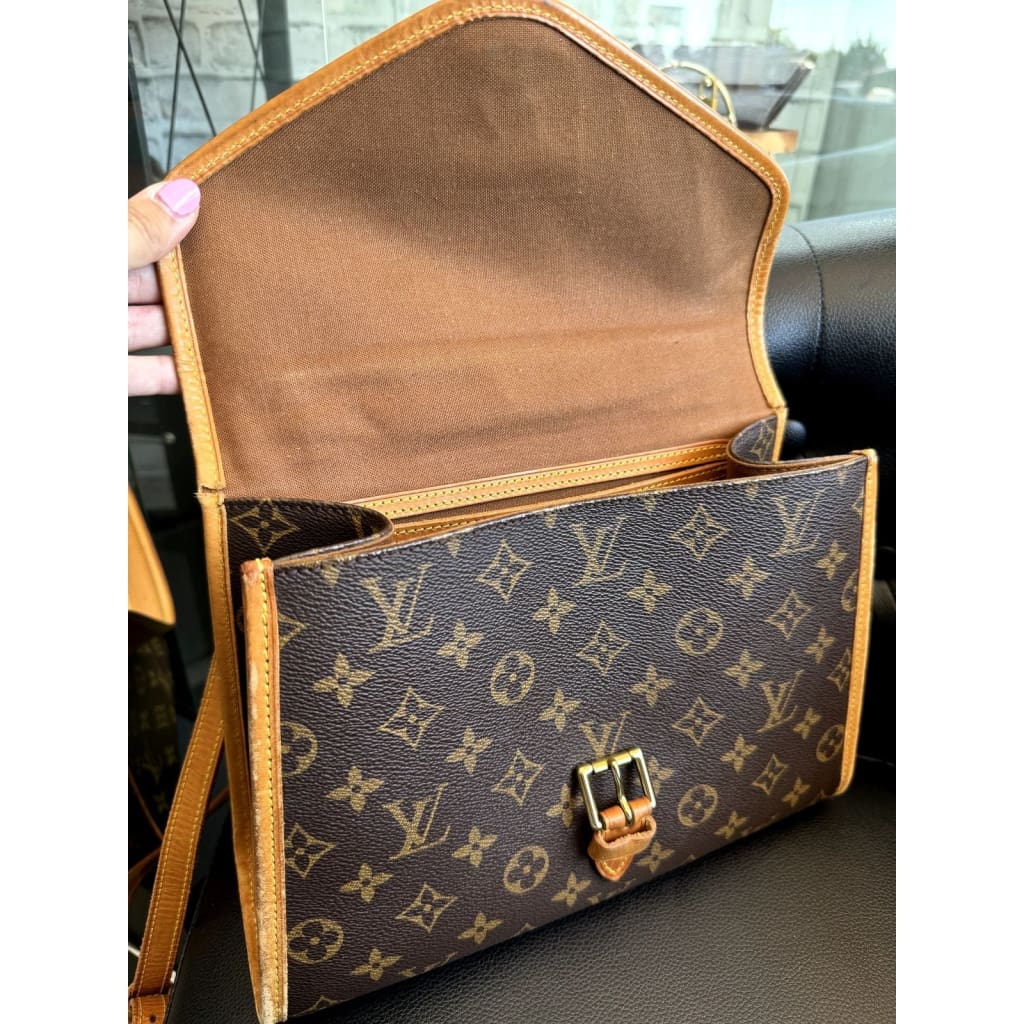 LOUIS VUITTON Monogram Bel Air Bag w/ Shoulder Strap (MSRP $2000 + ) - Medium / Leather / Crossbody