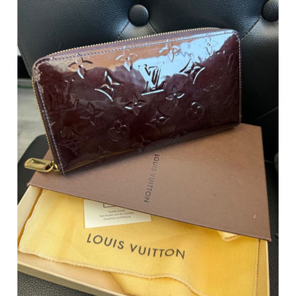 LOUIS VUITTON Monogram Clemence Zippy Wallet w/ Dust Bag & Box (MSRP $670) - Material / Leather / Zip-Around