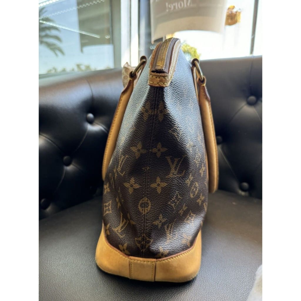 LOUIS VUITTON Monogram Lockit Horizontal Hang Bag (MSRP $1090) - Large / Leather / Shoulder Bag