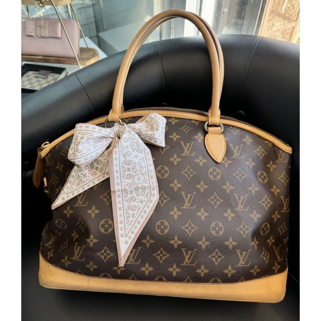 LOUIS VUITTON Monogram Lockit Horizontal Hang Bag (MSRP $1090) - Large / Leather / Shoulder Bag