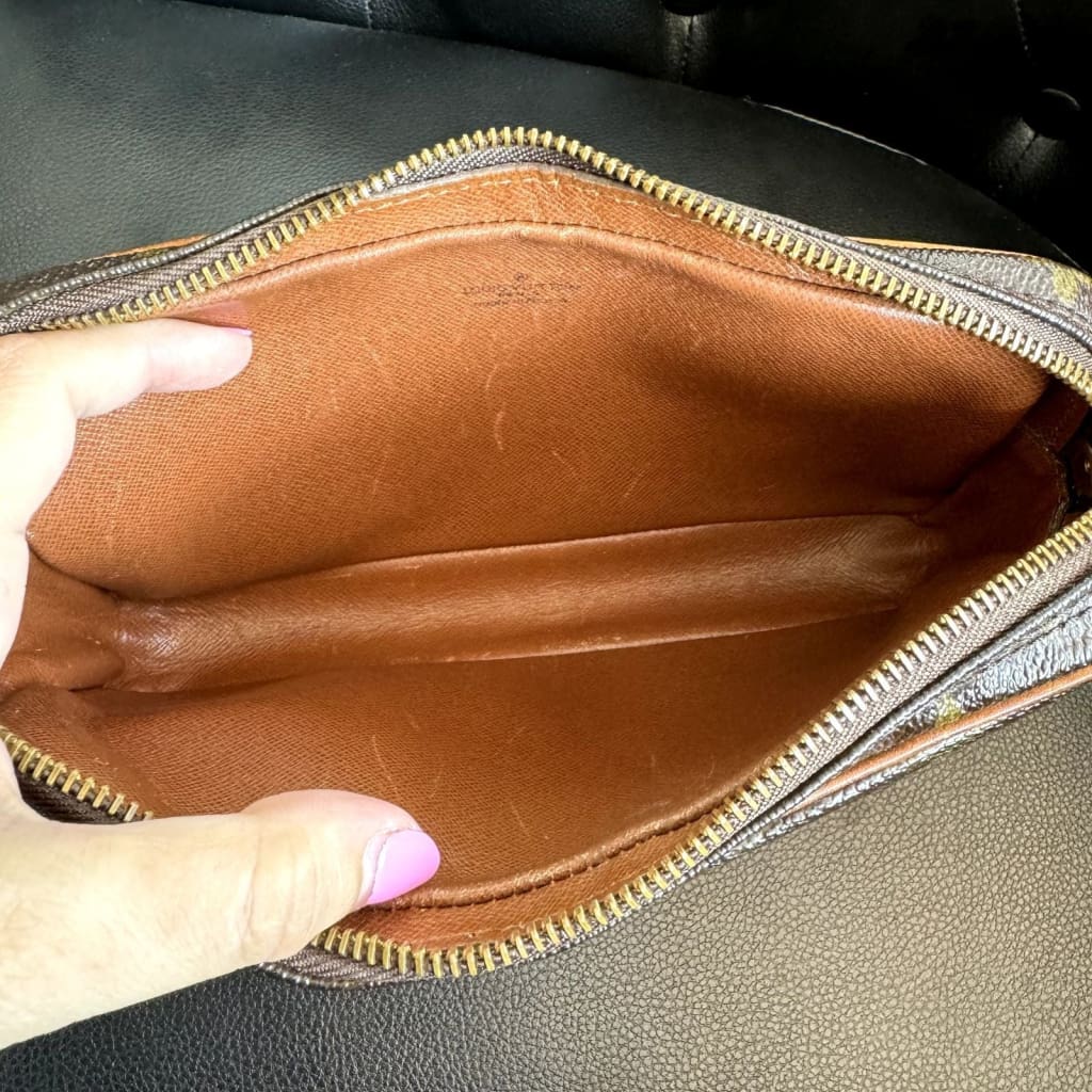 LOUIS VUITTON Monogram Marly Dragonne Clutch/ Wristlet (MSRP $1000 + ) - Small / Canvas( + 1) / Clutch