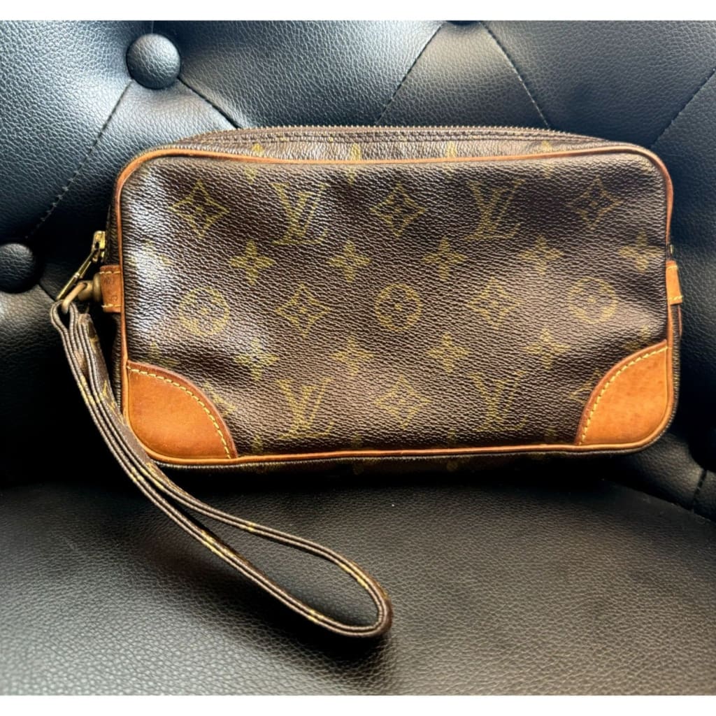 LOUIS VUITTON Monogram Marly Dragonne Clutch/ Wristlet (MSRP $1000 + ) - Small / Canvas( + 1) / Clutch